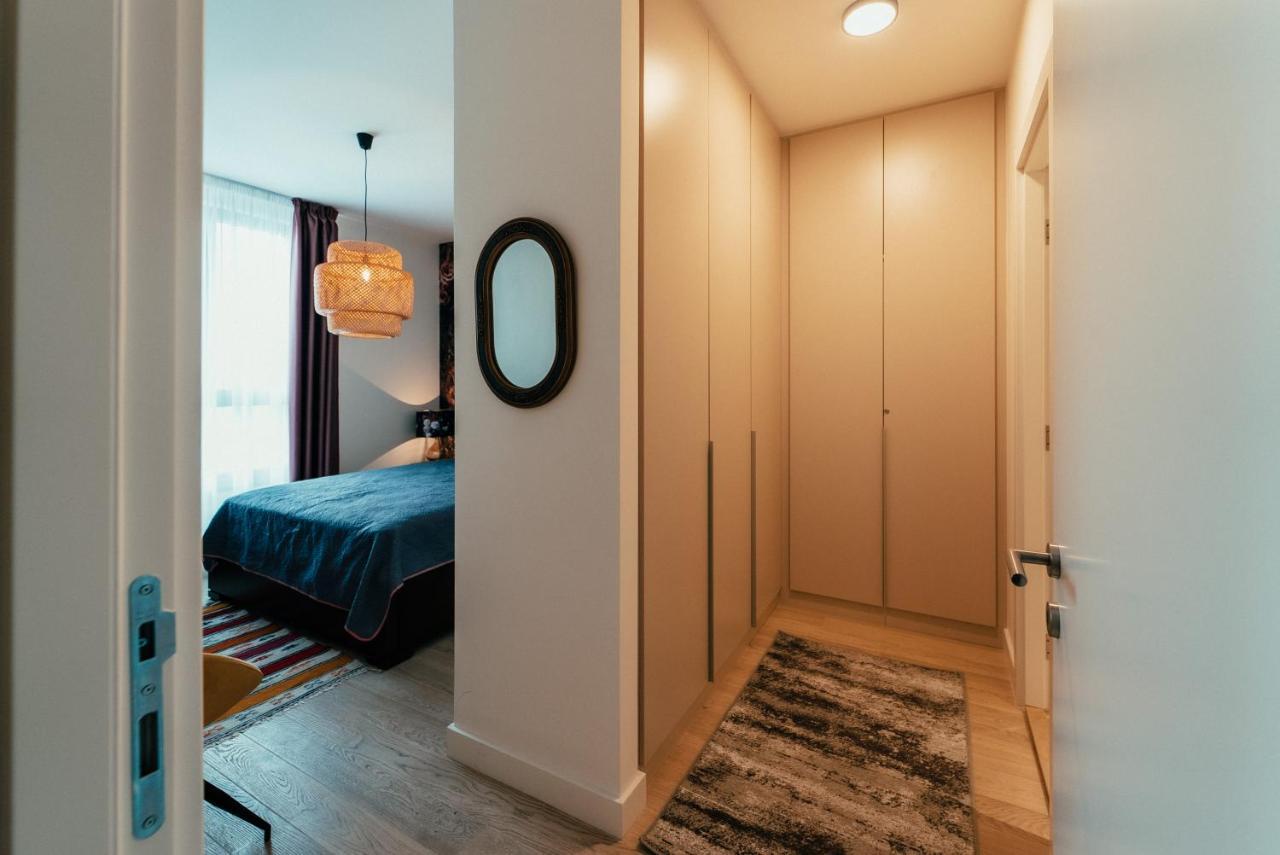 Waterfront Luxury Suites Belgrado Esterno foto