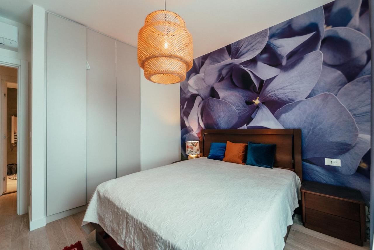 Waterfront Luxury Suites Belgrado Esterno foto