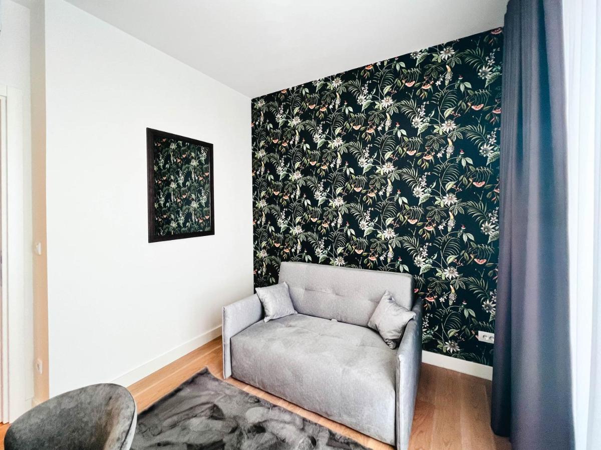 Waterfront Luxury Suites Belgrado Esterno foto